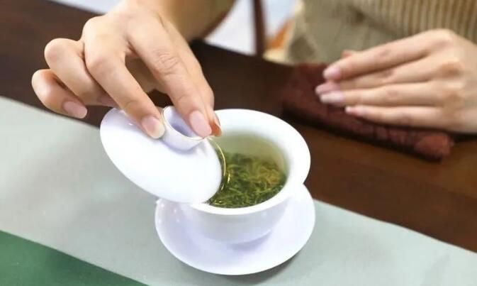 关于世界非遗 都匀毛尖：一芽都匀毛尖茶的自述的相关内容(3)