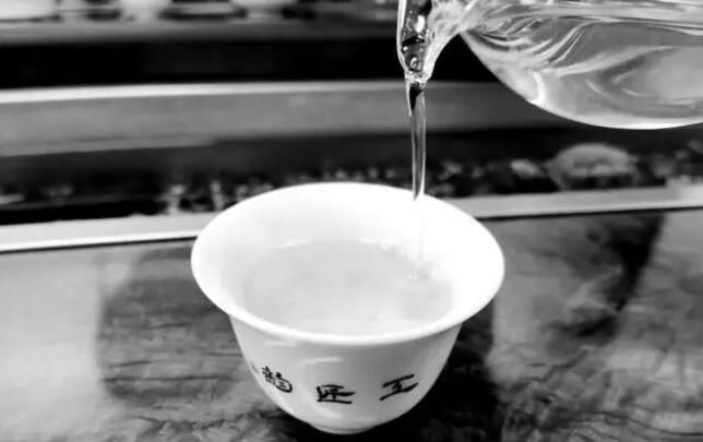 有关于茶和天下!中国茶何以申遗成功?的新闻(1)