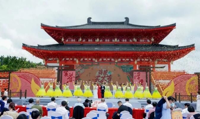 有关于千年茶乡 茶香千年： 浮梁茶助力第五季最美茶艺师全国总决赛的新闻(3)