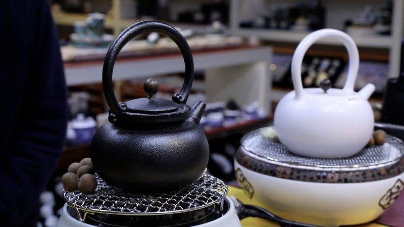 关于“围炉煮茶”走红!瓷都德化订单爆满的相关内容(3)