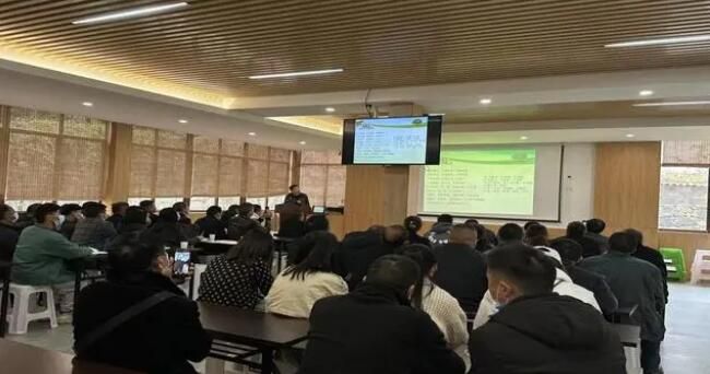 有关于贵阳市开展2022年茶园冬管培训的最新消息(1)