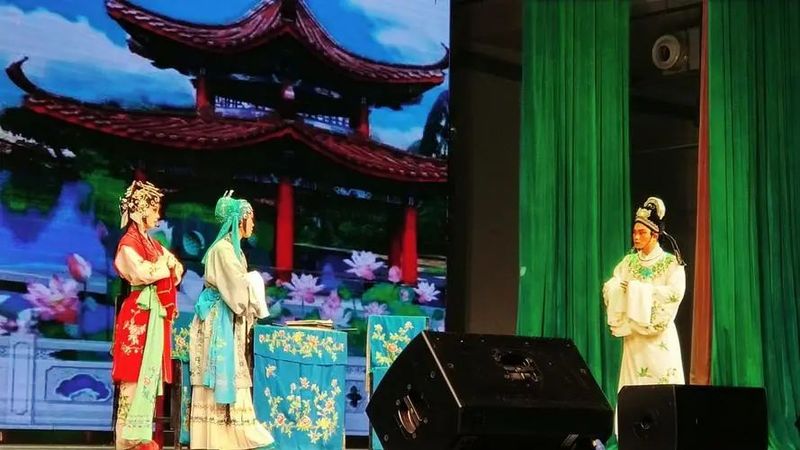 有关于江西采茶戏的女性舞蹈形态与审美特征的新闻(2)