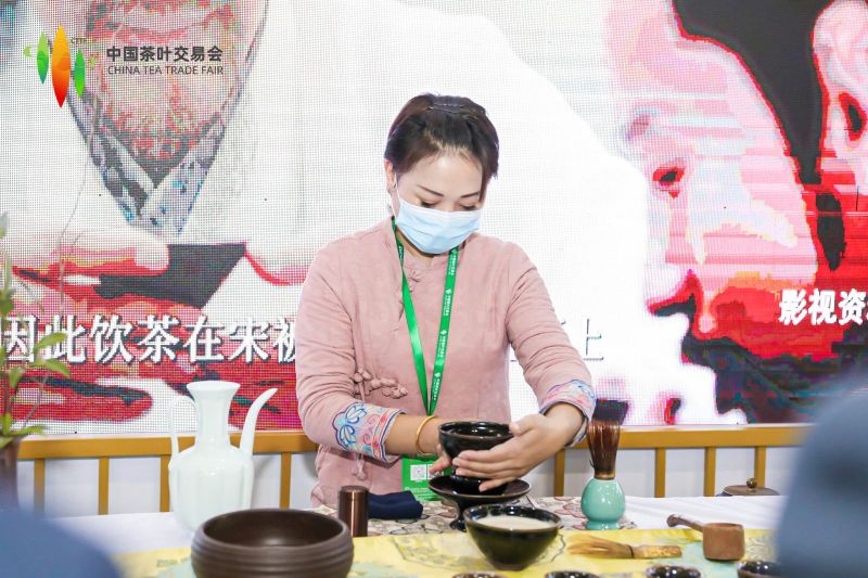 有关于首届中国茶叶交易会盛大启幕！的资讯(7)