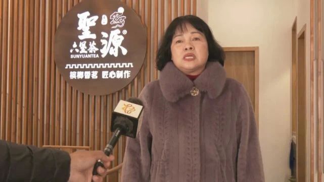 关于六堡茶产业发展驶上“快车道”的消息(2)