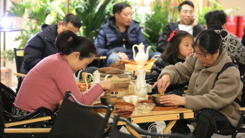 有关于12月茶情，黔茶飘香中阿峰会 荣耀加身喜迎新年的信息(9)