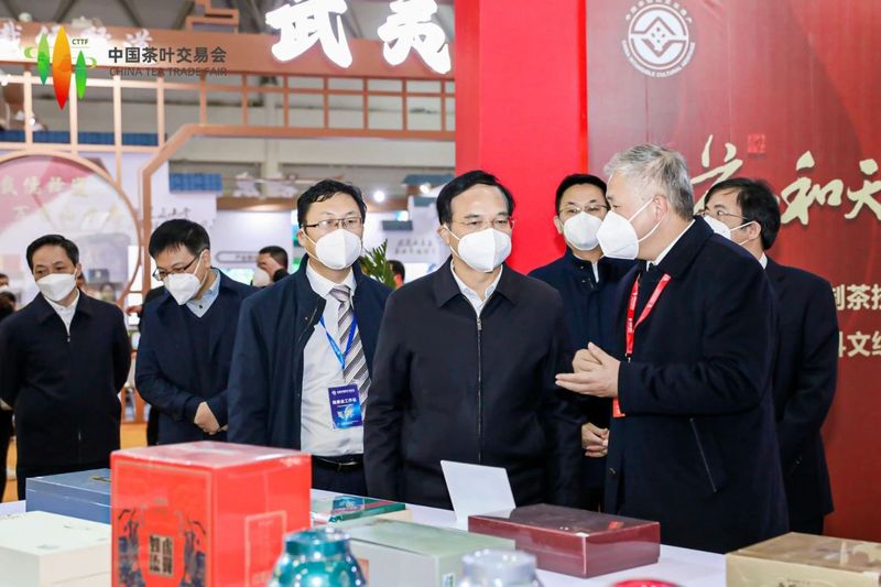 有关于福鼎白茶亮相首届中国茶叶交易会,拉开福鼎白茶电商年货节序幕的信息(10)