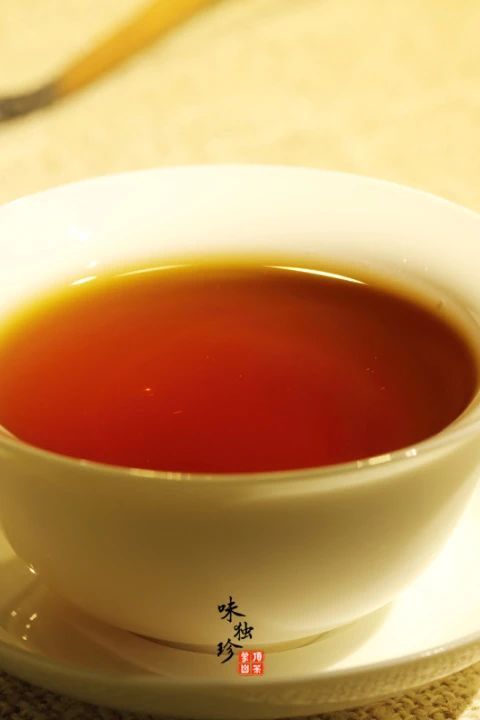 有关于第二届世界红茶产品质量推选活动，玉玫瑰红茶荣获“大金奖”的相关内容(3)