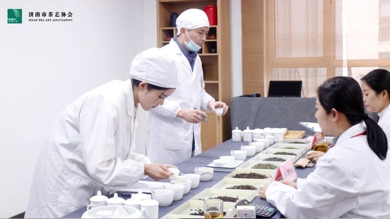 关于2022年济南市“技能月”茶艺评茶行业职业技能竞赛初赛圆满结束的资讯(18)