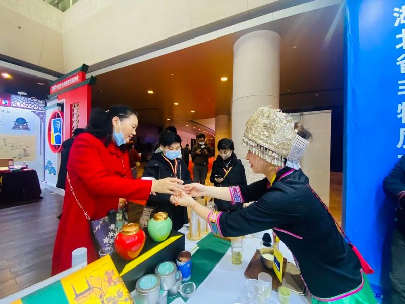 关于恩施玉露作为非遗特色农产品参展2022武汉华创会！的消息(11)