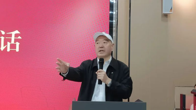 关于书香茶香交融！贵州大学茶学院打造“贵州绿茶”校园多功能展示体验区的信息(2)