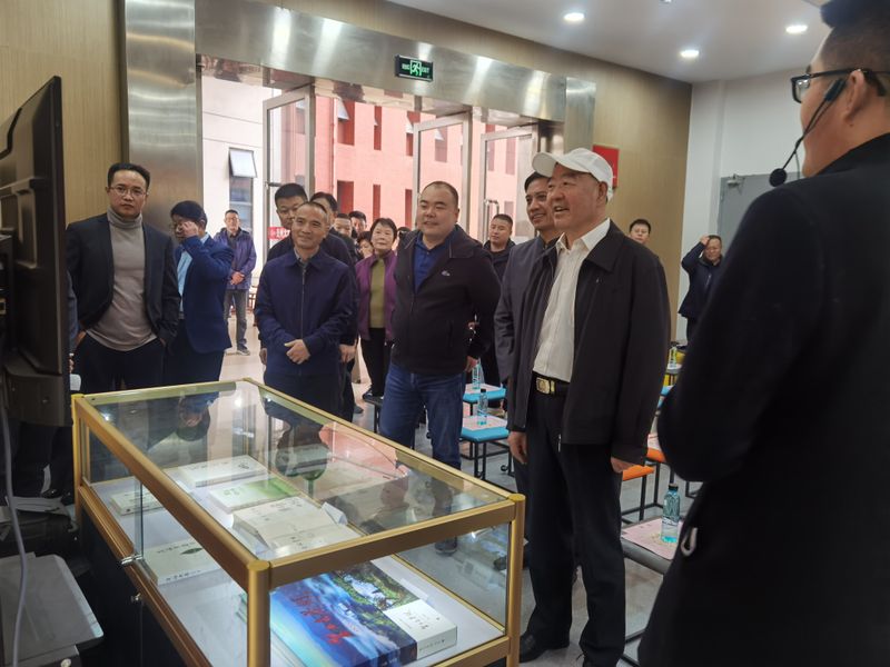 关于书香茶香交融！贵州大学茶学院打造“贵州绿茶”校园多功能展示体验区的信息(15)
