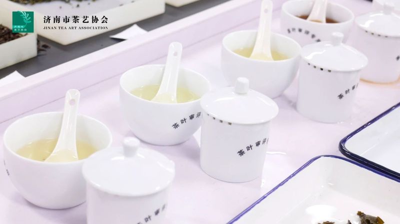 关于2022济南市“技能月”茶艺、评茶行业职业技能大赛决赛圆满落幕！的相关信息(15)