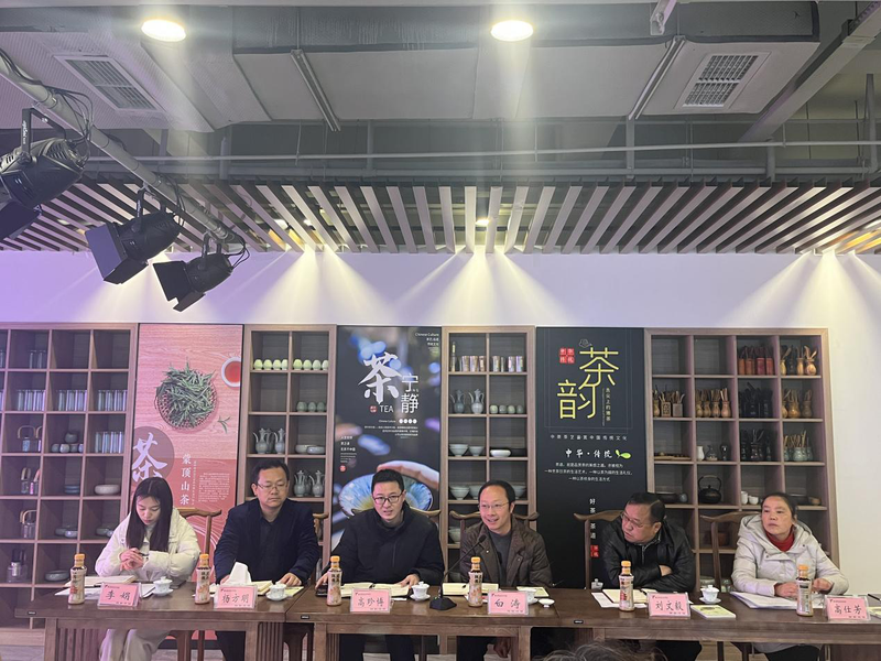 有关于突出优势互补  深化校地协作——名山区委常委、组织部部长白涛率队赴雅安职业技术学院调研座谈的相关内容(2)