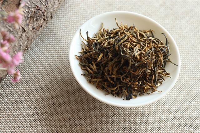 有关于红茶春茶今年什么时候上市，2023年红茶价格的相关信息(2)