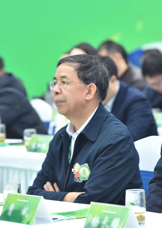 有关于四川第十届茶叶开采活动在纳溪区启动,刘桂才副会长出席并签署战略协议的相关内容(1)