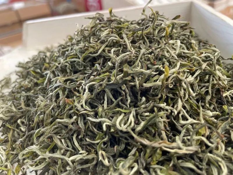 有关于春天来普洱，喝最“鲜”的茶的信息(7)