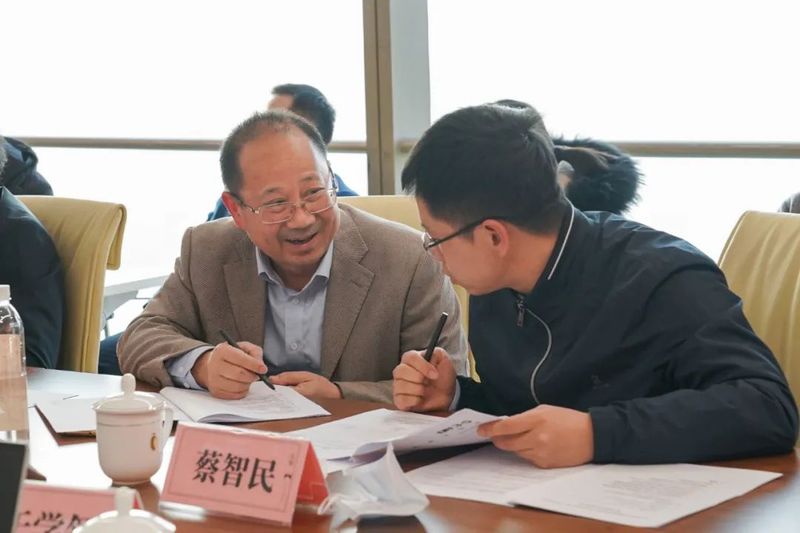 关于福建省地方标准《茶园栽培管理技术农事导则》全体会议在熹茗召开的新闻(7)