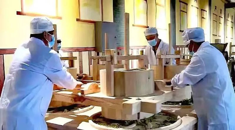 有关于临沧凤庆：讲好“茶”故事 做好“茶”文章的新闻(2)