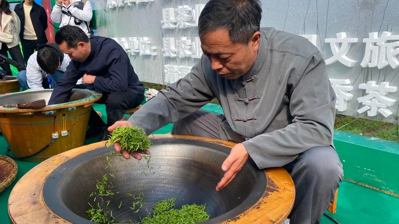 有关于“湄潭春好·翠芽飘香”春茶开采活动于3月9日举行的相关内容(4)