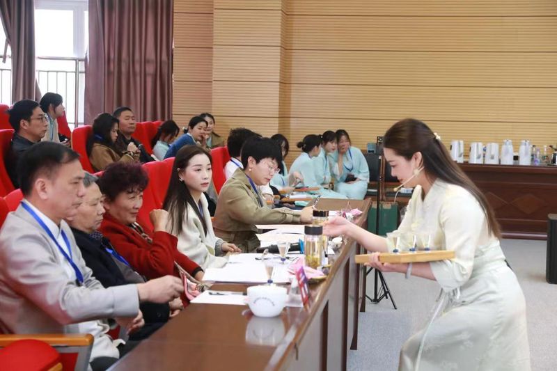 有关于四川省“巴山青杯”茶与健康职业技能大赛在达州职业技术学院精彩开赛的内容(6)