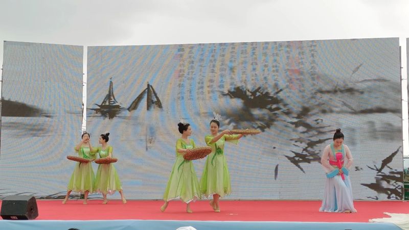 有关于第八届“品平塘甲茶·观中国天眼——贵州春茶第一壶”开采品鉴系列活动启动的信息(2)