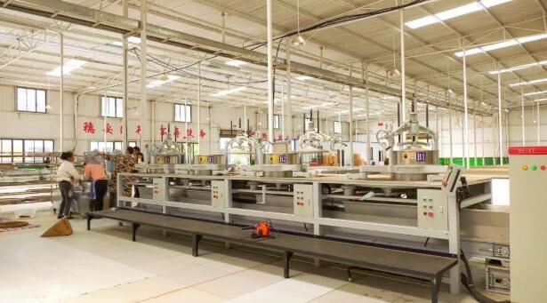 关于紫云坝羊镇4万亩春茶全面开采 茶产业助农增收的消息(6)