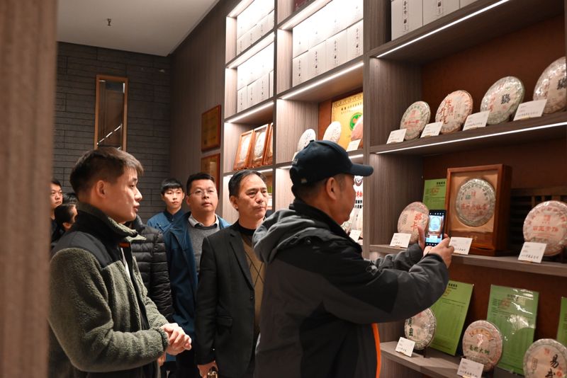 关于四川省茶叶行业协会与河南茶叶商会、陕西省茶文化研究会签订友好战略协议的相关内容(3)