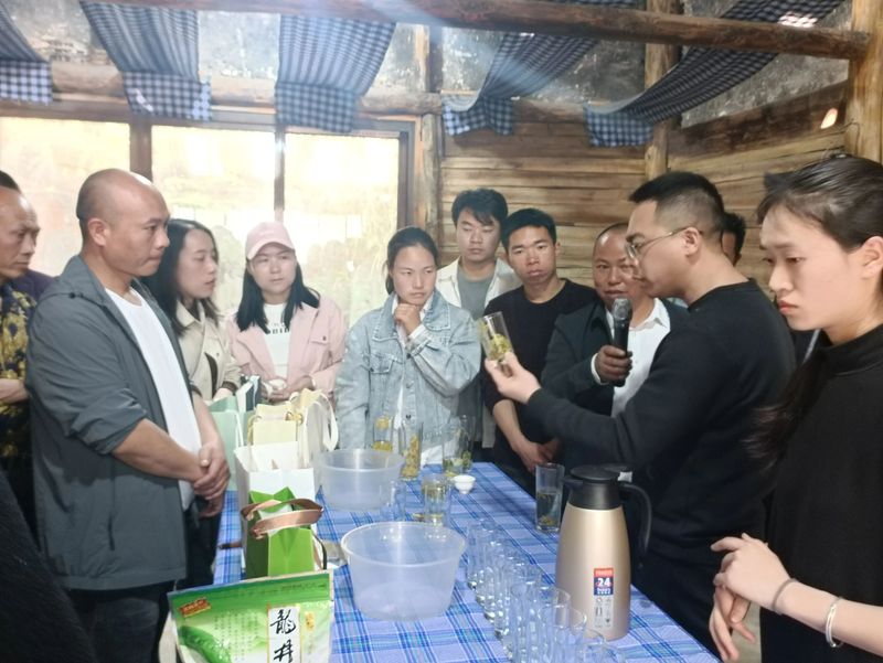 关于2023年贵州茶产业技能培训（贞丰站）举办的信息(15)