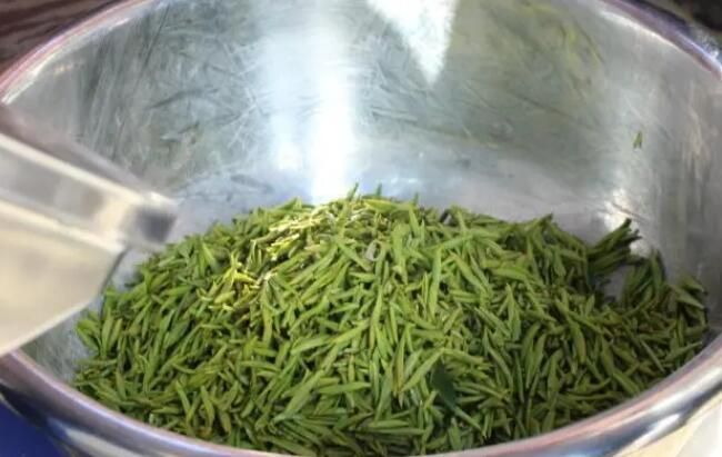 有关于普陀首批春茶开采啦！每公斤售价3000元的内容(3)