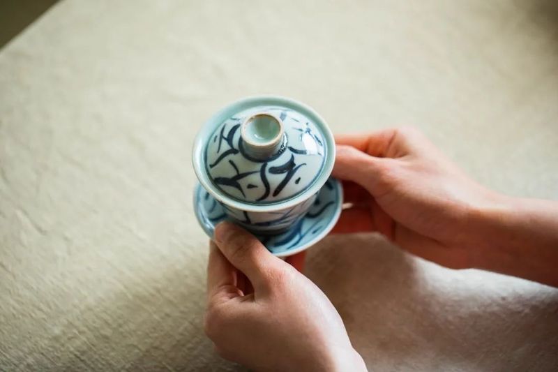 关于今日闭幕！一起来听听两会的“茶声音”！的新闻