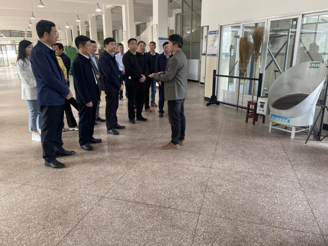 关于兰恩民一行到商城县开展“大力发展茶产业”调研的内容