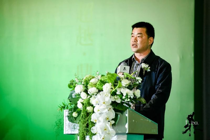 有关于世界白茶发源地 “超越·鼎峯”白毫银针慈善公益拍卖品鉴会暨福鼎白茶摄影展成功举办的信息(4)