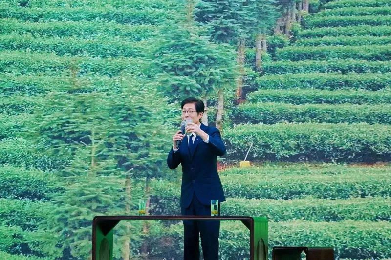 关于吉首市湘西黄金茶文化旅游节暨湖南省消费帮扶营销大赛巅峰之战成功举办的最新消息(16)