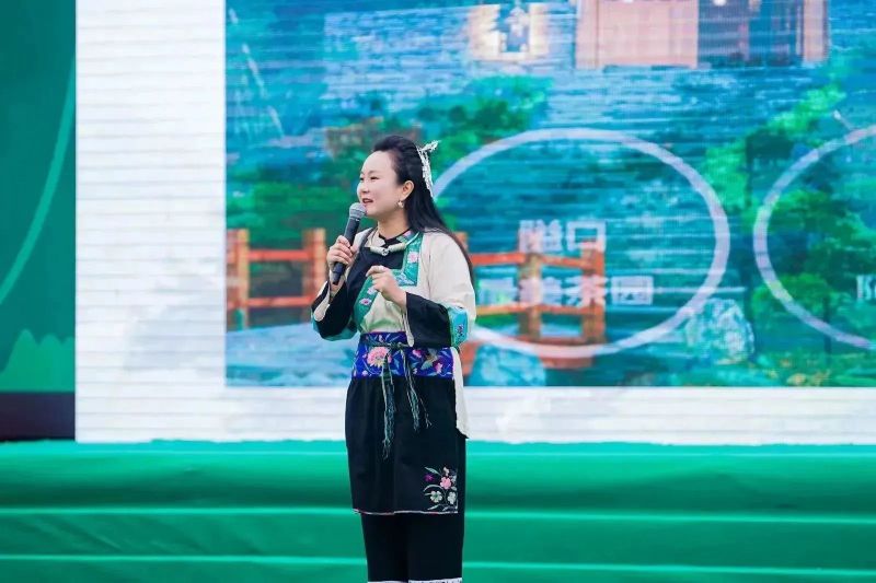 关于吉首市湘西黄金茶文化旅游节暨湖南省消费帮扶营销大赛巅峰之战成功举办的最新消息(6)