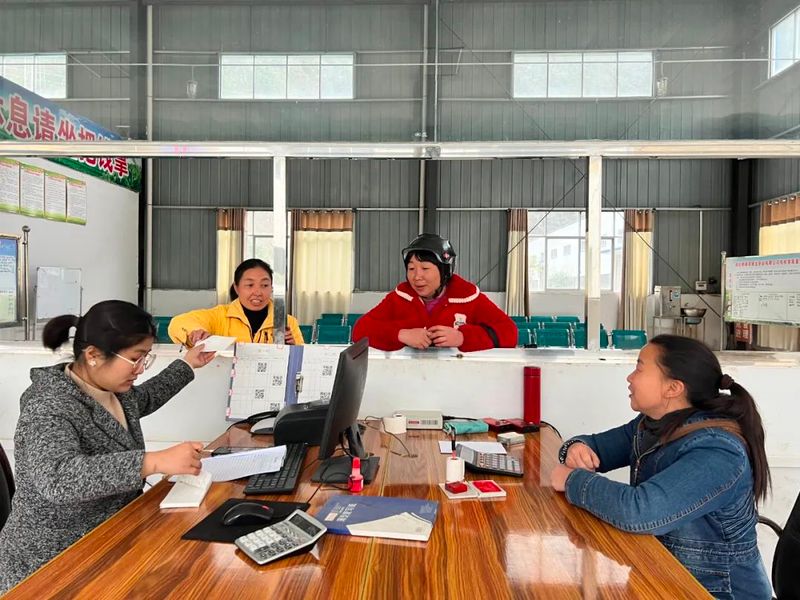 关于新茶飘香！鹤峰近40万亩春茶陆续开采……的最新消息(8)