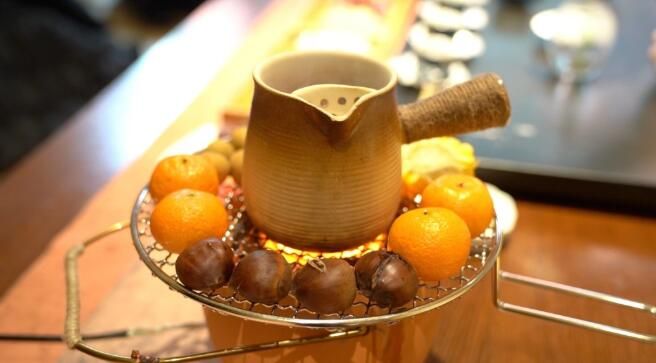 有关于透视“网红项目”围炉煮茶背后的安全风险的内容(1)