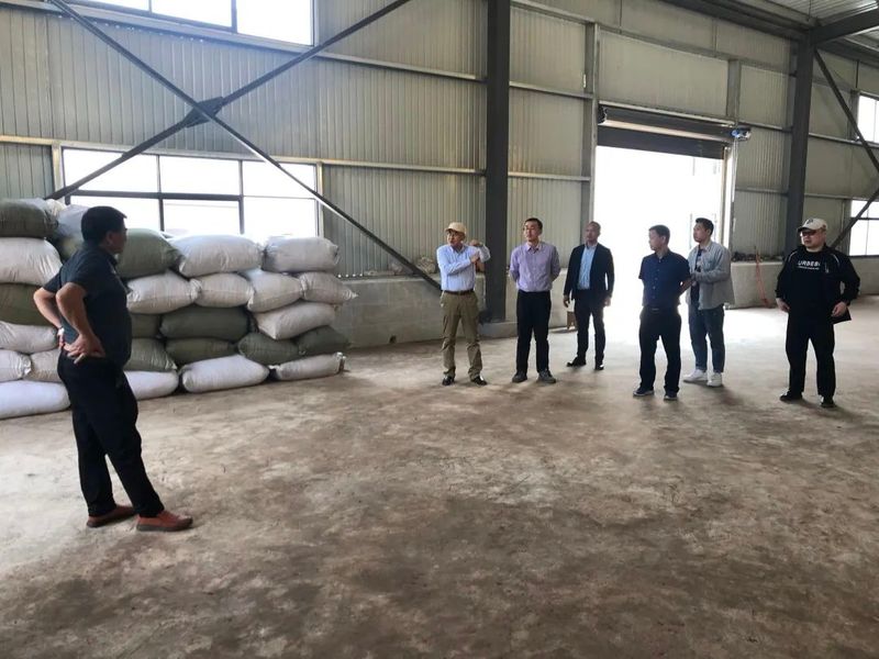 关于汪东风一行赴绿春县调研茶产业发展的资讯(1)