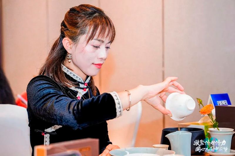 关于世界福茶·茗聚侨心，“茗星”璀璨！今天，他们站在了舞台中央！的内容(17)