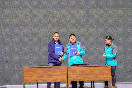 关于投资800万，联动大武汉！蓝焙茶业品牌化将再度升级！的相关信息(7)