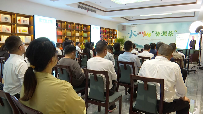 有关于网红县长陈灿平邀你到中国最美乡村来喝茶！的相关信息(5)