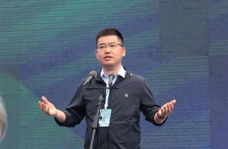 有关于网红县长陈灿平邀你到中国最美乡村来喝茶！的相关信息(2)