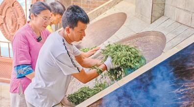 关于勐库镇 大山深处 茶香袅袅的相关内容(2)