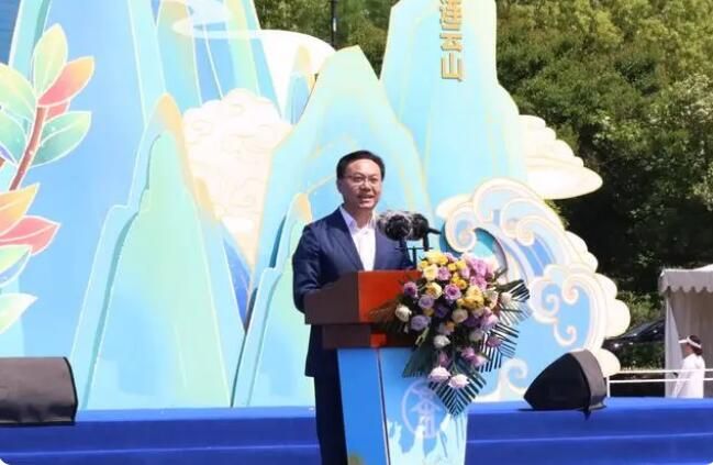 关于2023年中华茶祖节暨首届黄茶产业发展大会成功举办的新闻(2)