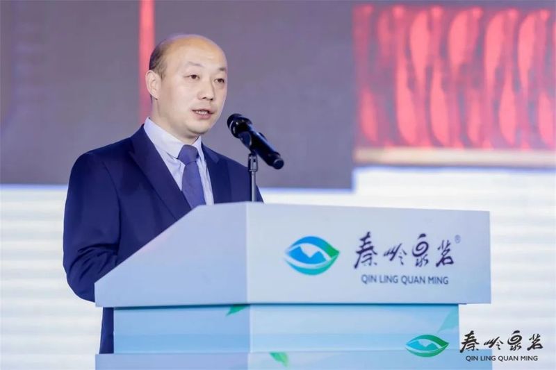 有关于商洛聚力打造茶叶区域公用品牌“秦岭泉茗” 百店千点布局推动品牌提升的新闻(6)