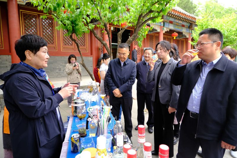 关于打卡了产区，别忘了销区！北京买春茶往这儿看！的相关内容(9)