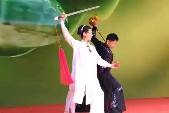 关于打卡了产区，别忘了销区！北京买春茶往这儿看！的相关内容(2)