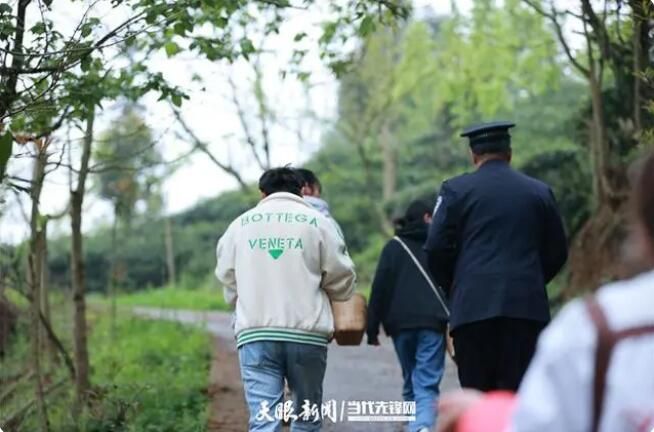 关于普定公安：多措并举 护航辖区春茶采摘的内容(3)