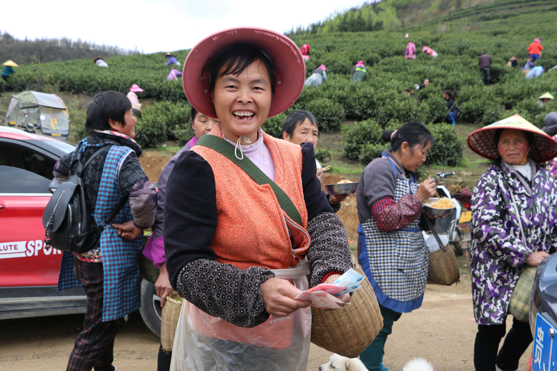 有关于强化技术培训 实现助民增收的最新消息(2)