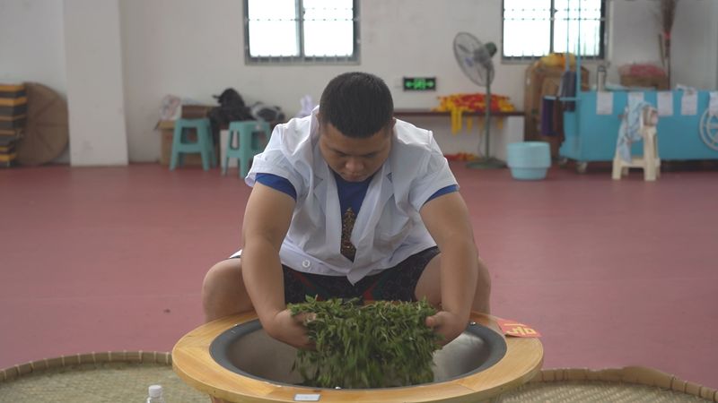 关于乐业：匠心守初心 茶香助振兴的内容(5)