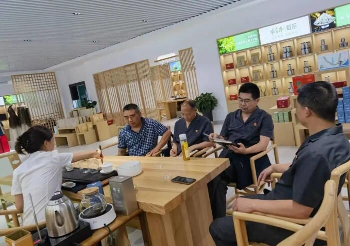 有关于司法服务赋能莓茶产业高质量发展的内容(1)